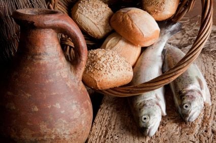 Brot und Fische für unsere Zeit